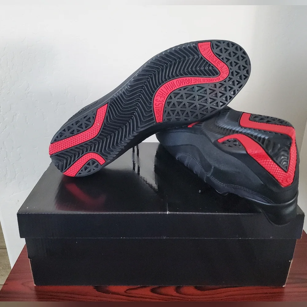 Adidas Shoe - Picture 14 of 14